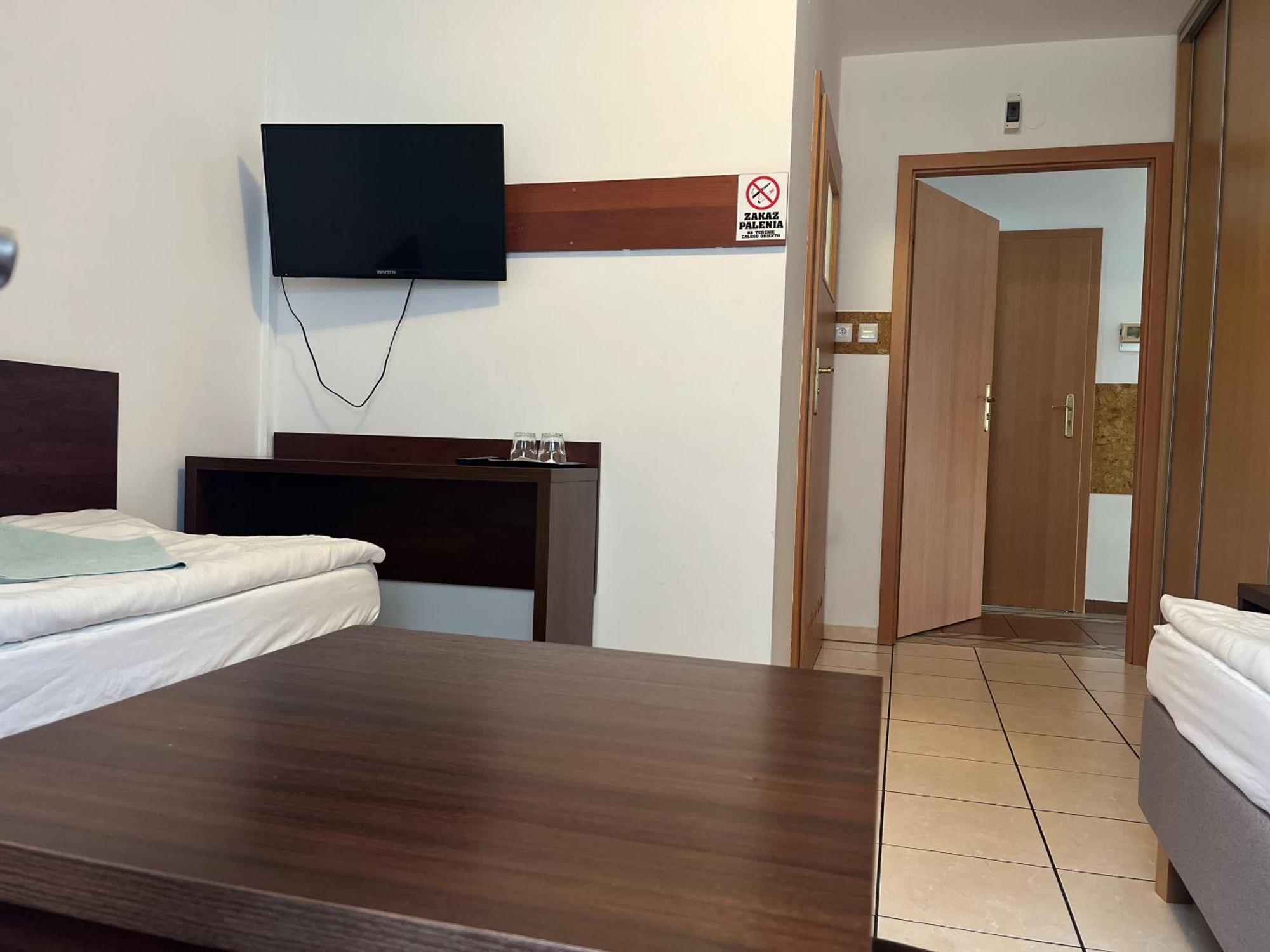 Motel W Lace Boleslawiec  Extérieur photo